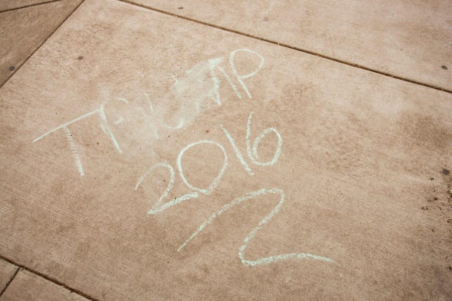 Trump+side-walk+chalk
