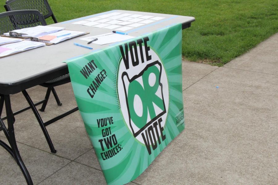 Through tabling in the quad and giving class visits, the ASOSU prompted Vote or Vote campaign encourages students to register to vote. 