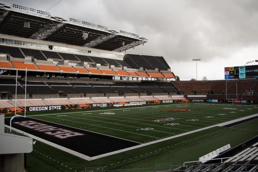 Reser+Stadium+is+home+to+the+Oregon+State+University+football+team.+Reser+Stadium+has+the+capacity+to+seat+45%2C674+fans.