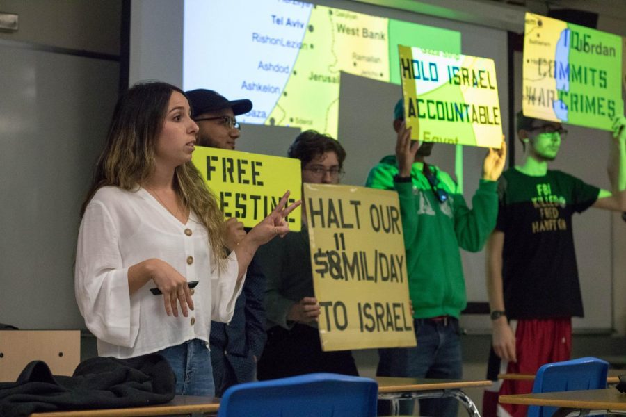 Chen Basson, presents with pro-Israel group, StandWithUs in Wilkinson Hall.