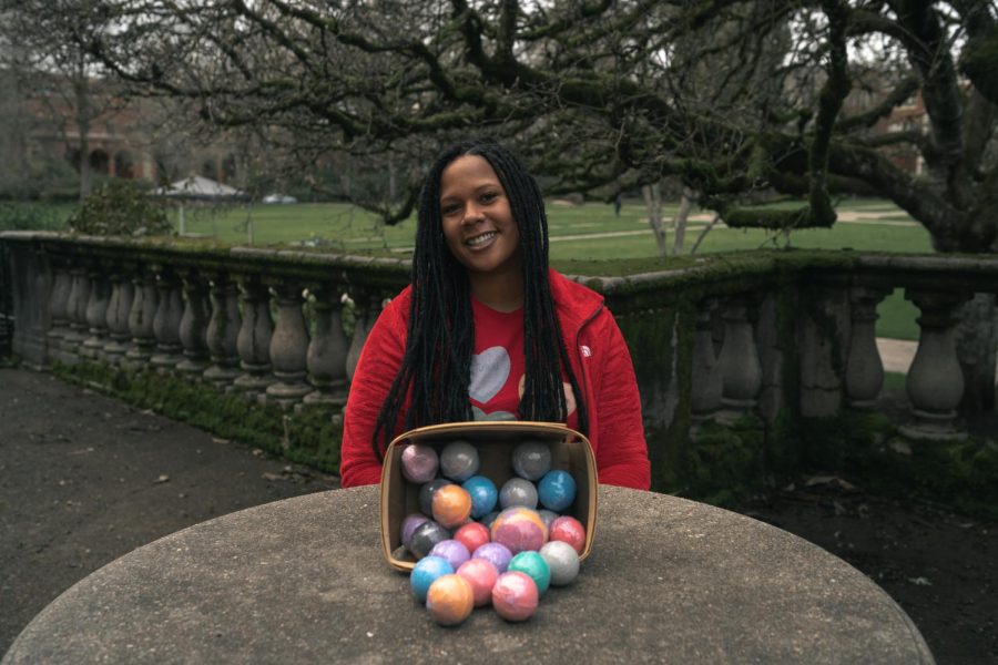 Fourth year, Oregon State PHD candidate studying Cultural Competency in higher Education, Johannah Hamilton, has a business selling handmade skincare made with plant-based, organic ingredients. Check out her Instagram business @melaninminerals324.