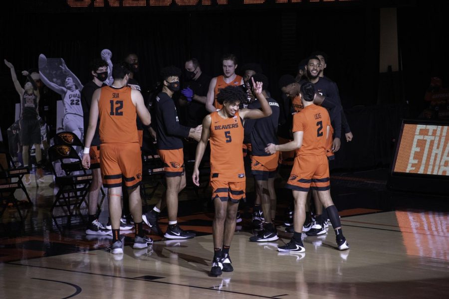 Oregon State Men's Basketball senior guard Ethan Thompson steps onto the court for a game against the Oregon Ducks on March 7, 2021. Thompson was a key player for the Beavers' Elite Eight run