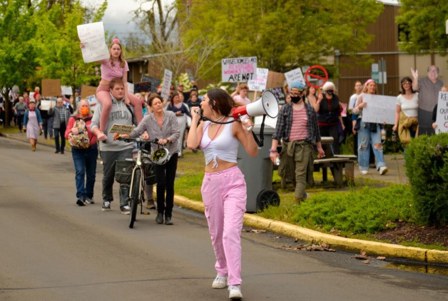 Perla+Nieto+%28center%29%2C+a+student+at+Oregon+State+University%2C+carries+a+megaphone+and+shouts+pro+choice+chants+on+May+14+as+the+crowd+marches+toward+the+Corvallis+City+Hall+in+Corvallis%2C+Ore.+Nieto+and+fellow+organizers+created+this+event+so+that+students+of+OSU+and+residents+of+Corvallis+would+be+able+to+participate+in+some+capacity+with+this+nationwide+protest+for+reproductive+rights.