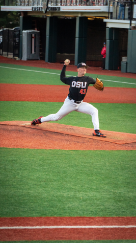 Puctured above is Oregon State junior pitcher Brock Townsend pitching against the California State University Long Beach Sharks at Goss Stadium on April 14. The Oregon State baseball has a total of
21 pitchers on the current roster, and constantly rotates pitchers throughout games.