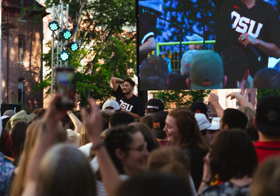 The crowd during Bryce Vine at Plaza Palooza on May 21, 2022. Plaza Palooza was an Oregon State University students-only event organized by OSU Program Council.