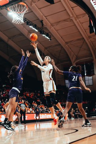 Jelena Mitrovic goes for a layup against Prairie View A&M University on Nov. 19 at Gill Coliseum in Corvallis, Ore. Mitrovic is the teams tallest player at 6 foot 9.