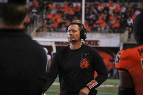 Defensive Coordinator Trent Bray during the Oregon State game against Washington State University
