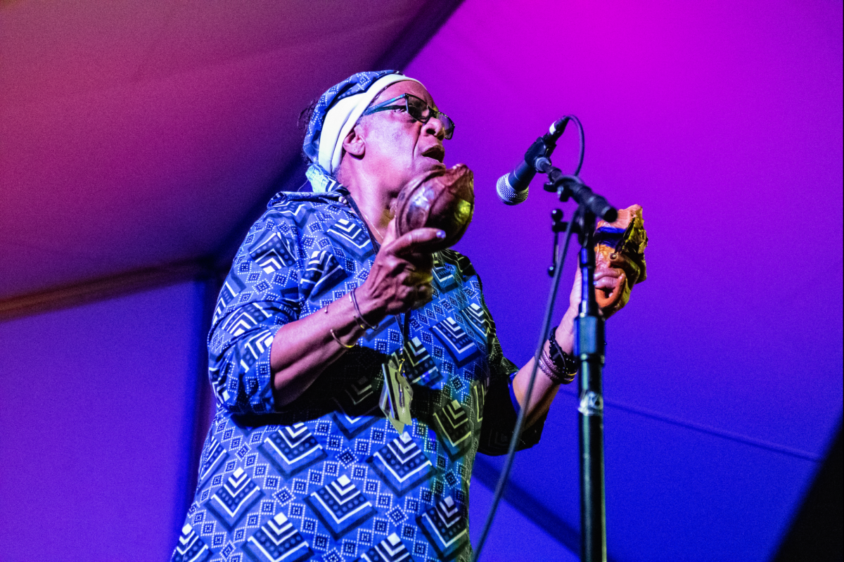 Mahonyera Mbira Ensemble member Sheree Seretse sings on stage at Zimfest on Aug 4. For the first time in 12 years, Zimfest, a celebration of Zimbabwean music, returned to the Oregon State University campus.