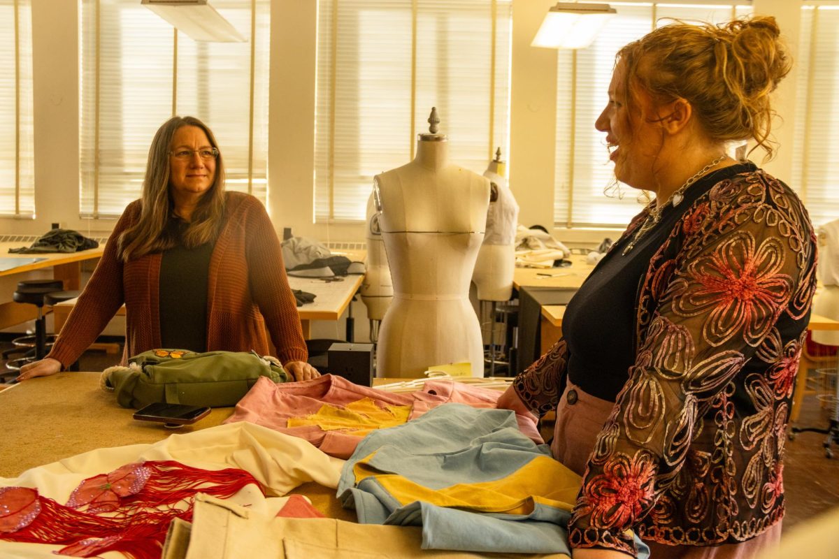 Brigitte Cluver and Sophia Williams engage in a deep discussion about
sustainable hemp apparel in the university’s research lab, exploring its potential in the apparel
industry.