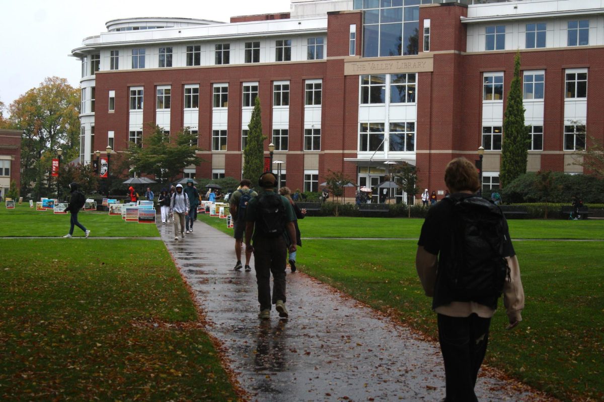 The Valley Library is set to extend hours during finals week of fall term. 