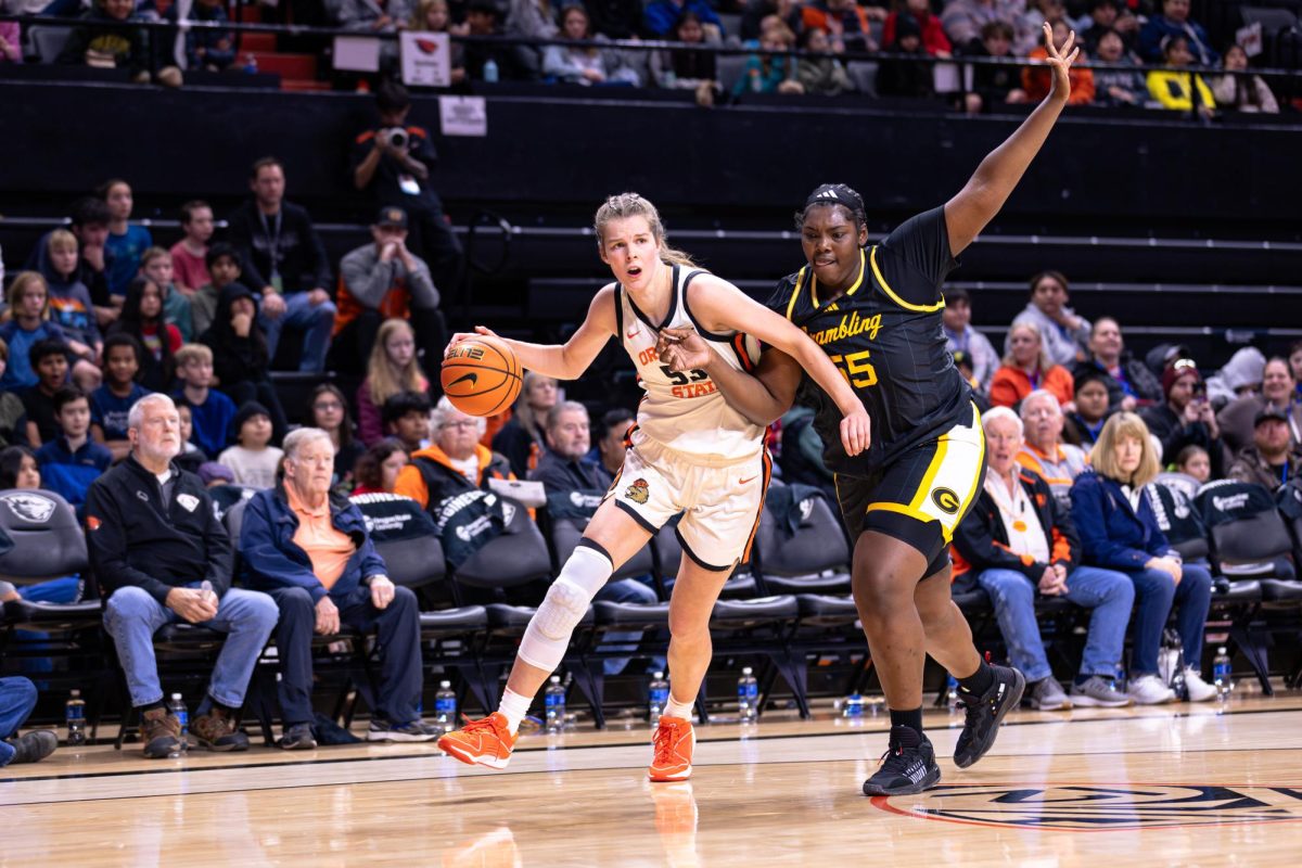 Kelsey Rees (53) pushes past Grambling State’s defense at Gill Coliseum in Corvallis on
Dec 3, 2024.