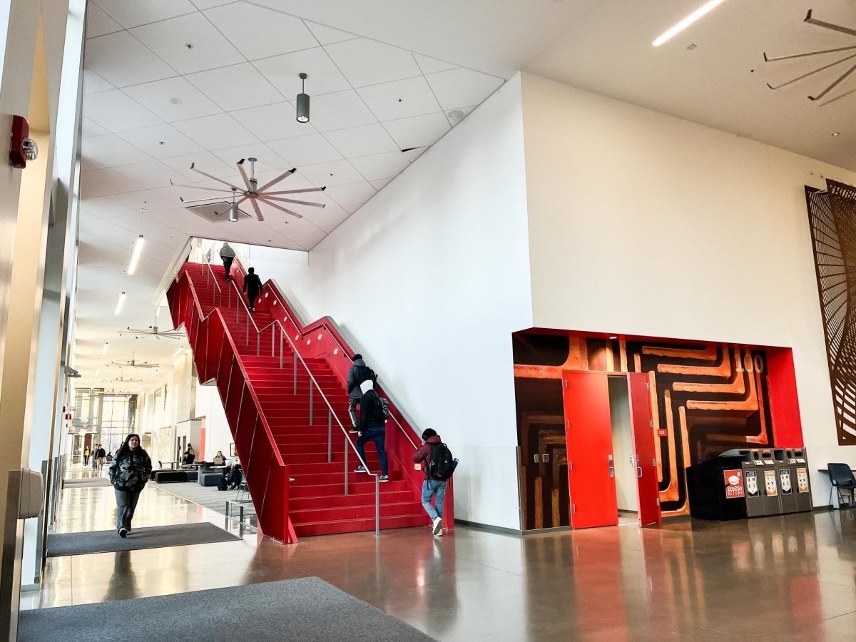 Oregon State University students head to their classes in the Learning Innovation Center on the morning of Jan. 28 in Corvallis. The LINC is a popular study location as well as class location for required Bacc Core classes.